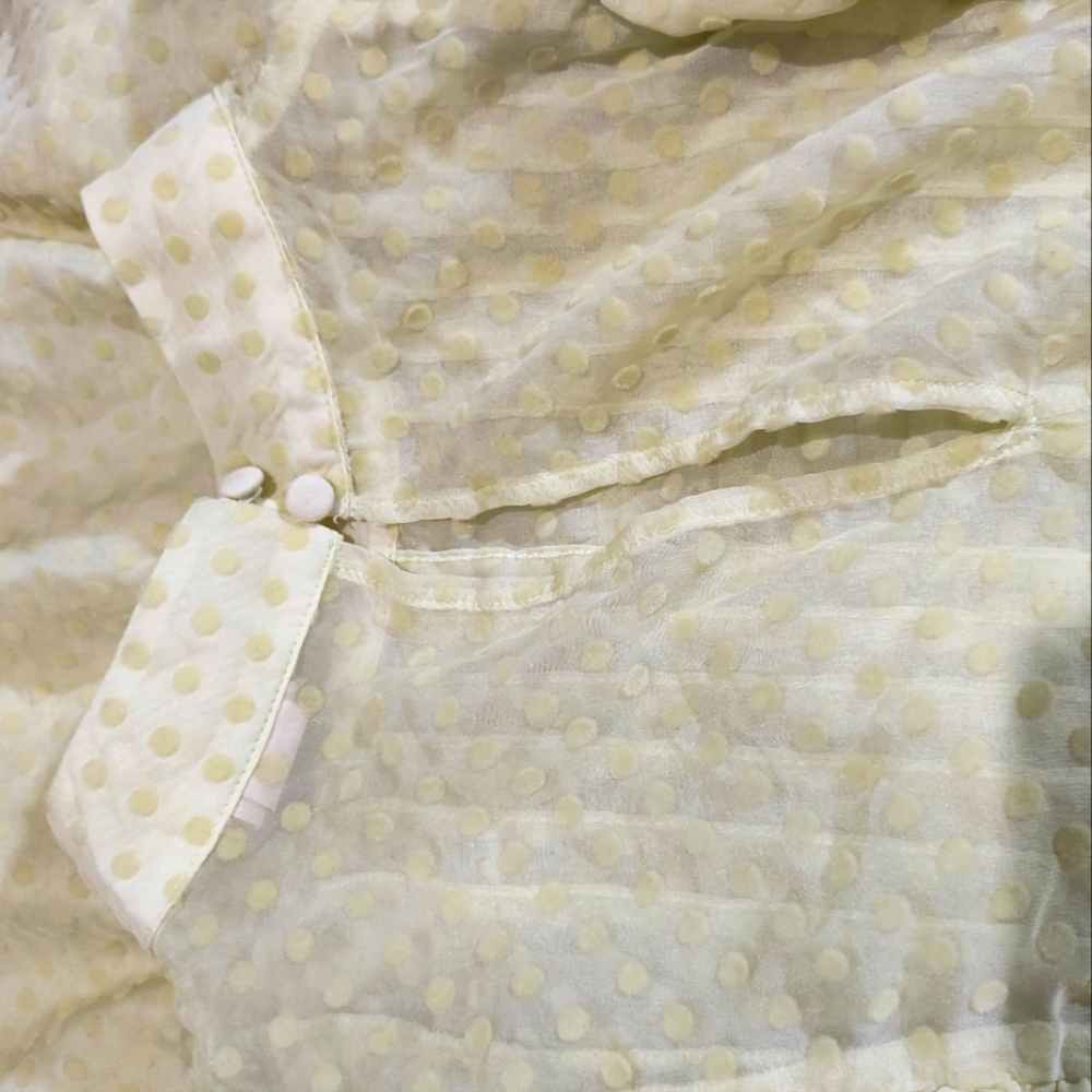 **5/$25** H&M  Ruffle Trimmed Tunic - Picture 7 of 7